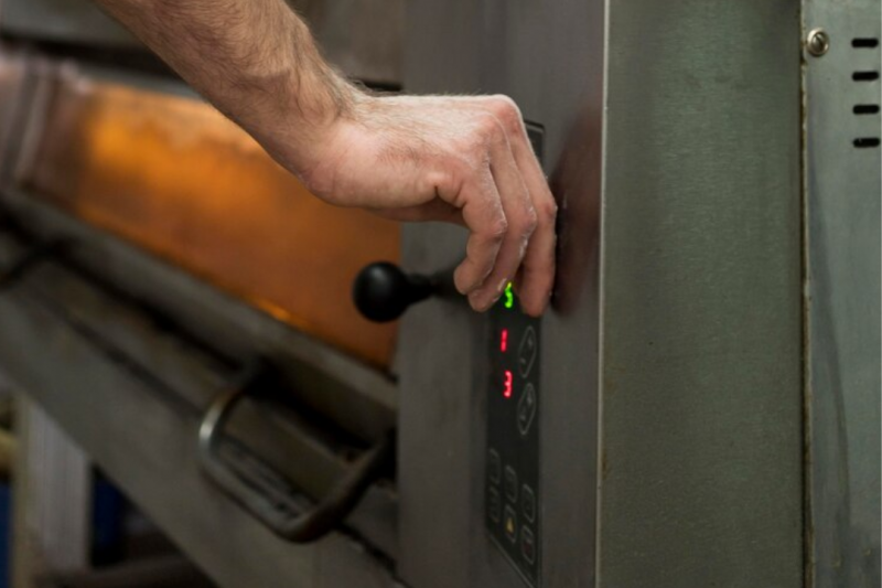 Peças para forno industrial essenciais para otimizar sua produção e garantir eficiência Peças para forno industrial essenciais para otimizar sua produção e garantir eficiência